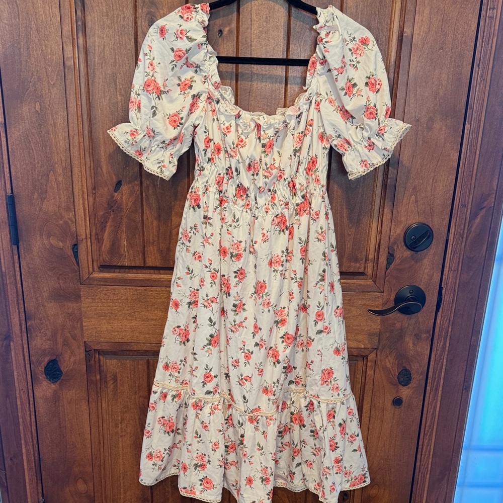 Floral Puff Sleeve Dress